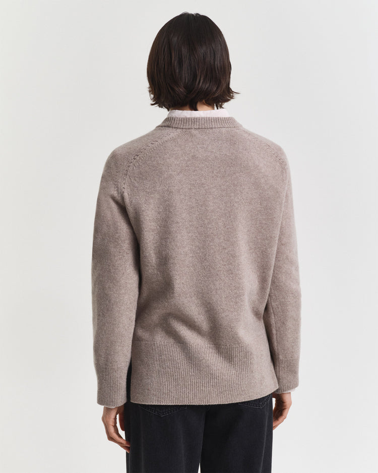 Sweter damski z okrągłym kołnierzykiem z długim rękawem relaxed fit