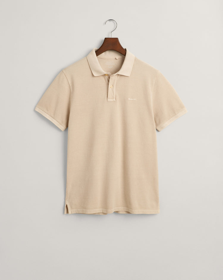 Wypłowiała koszulka polo z piki