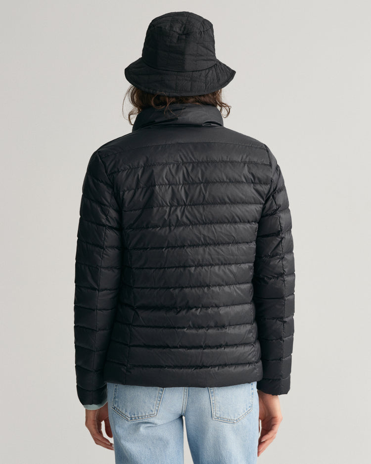 Kurtka damska ze stójką z długim rękawem regular fit czarna