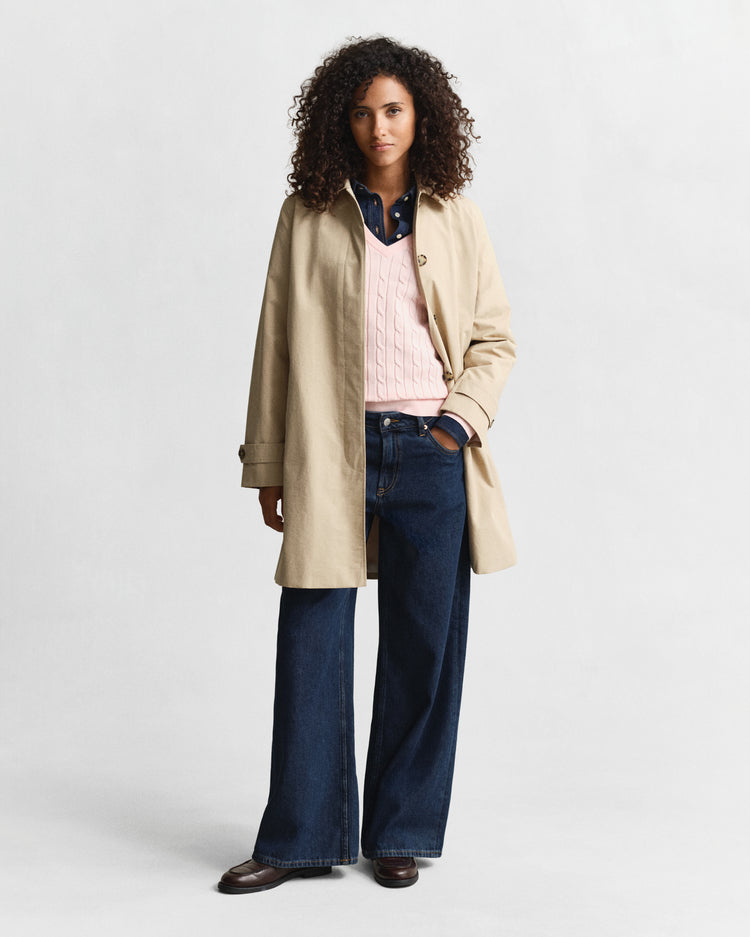 Sweter damski z dekoltem V slim fit różowy