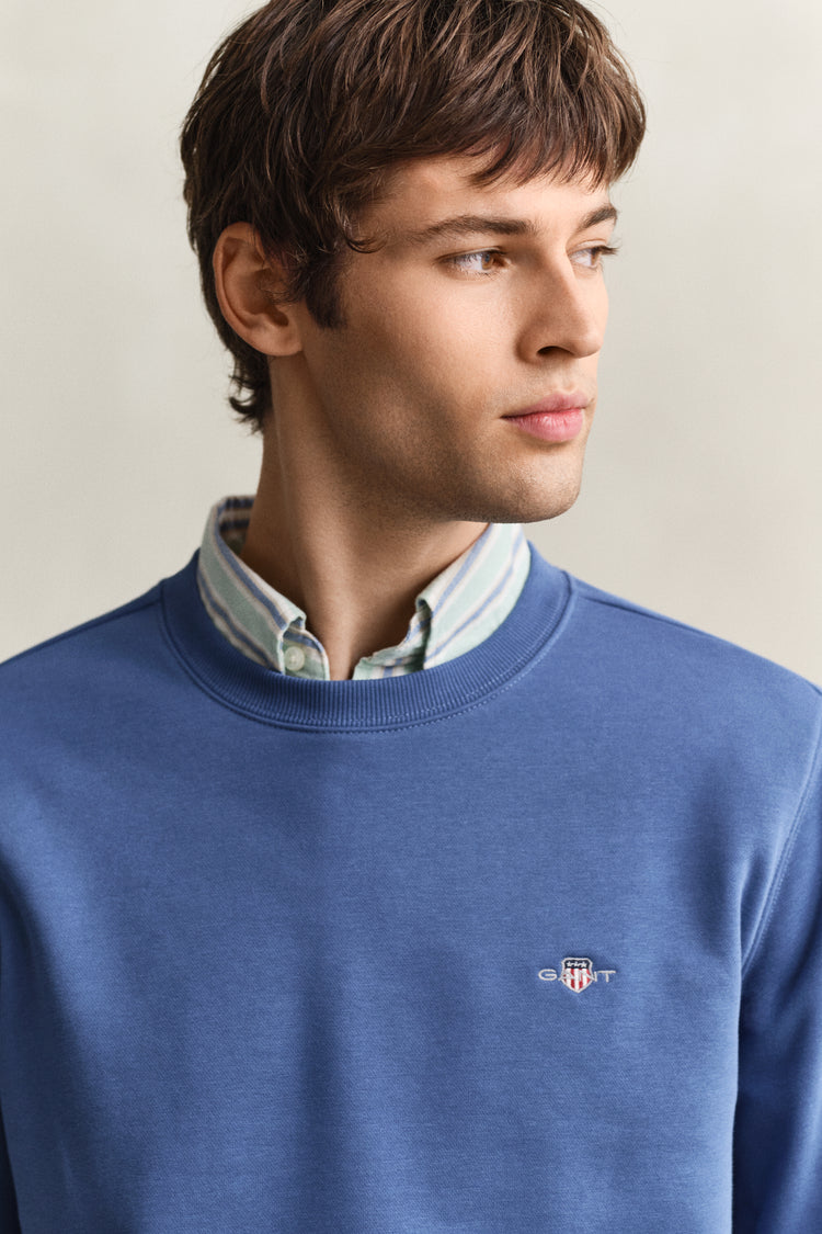 Bluza męska z okrągłym kołnierzykiem regular fit niebieska