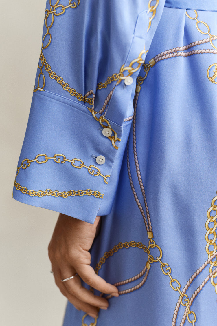 Sukienka damska z kołnierzem koszulowym z długim rękawem z nadrukiem regular fit