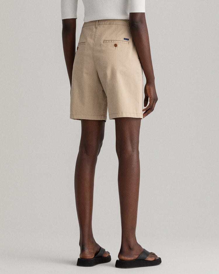 Szorty damskie o wąskim kroju