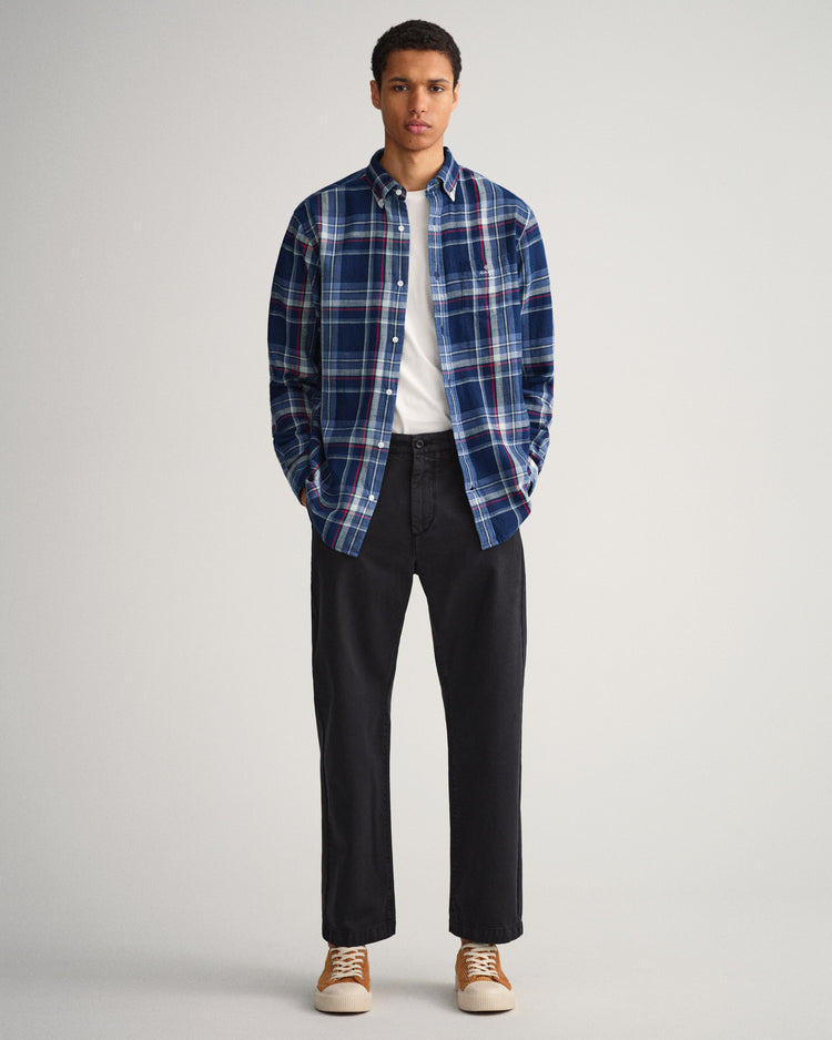 Męska granatowa koszula regular fit w kratę z kołnierzykiem button-down