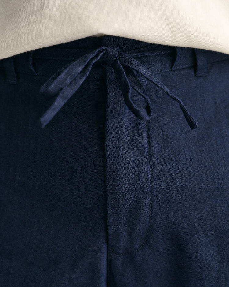 Szorty lniane ze sznurkiem do regulacji relaxed fit