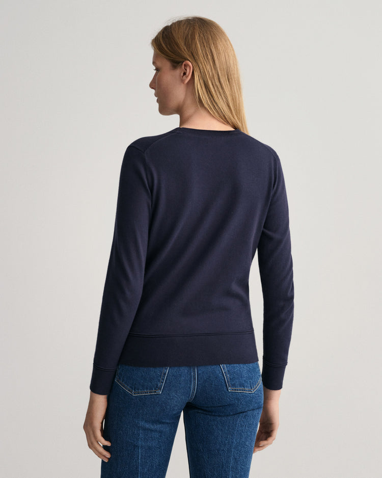 Bawełniany sweter damski z okrągłym kołnierzykiem regular fit granatowy