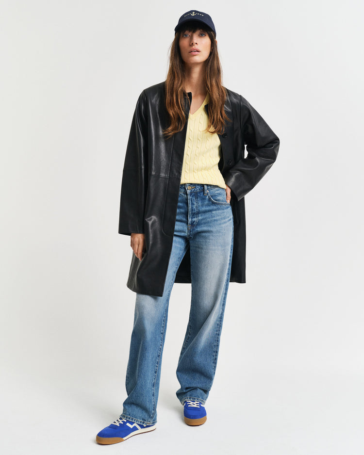 Sweter damski z dekoltem V slim fit żółty