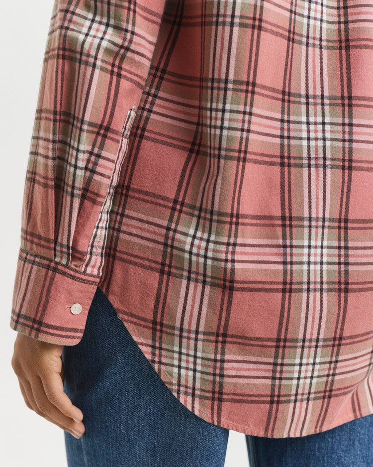 Flanelowa koszula w kratę o kroju relaxed fit