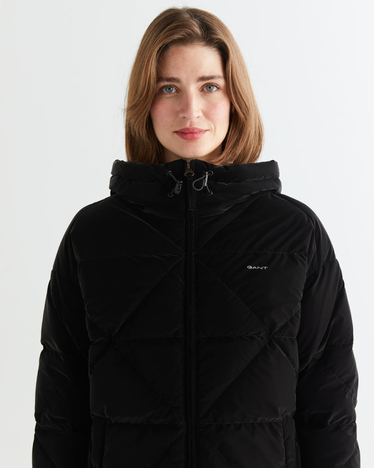 Kurtka damska z kapturem regular fit czarna