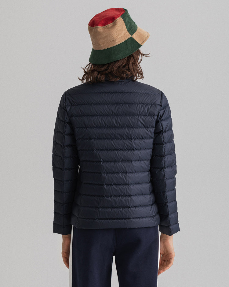 Kurtki damskie z zamkiem i długimi rękawami slim fit granatowe