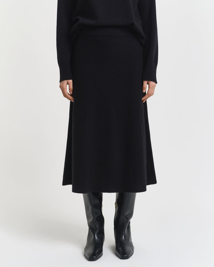 Spódnica damska regular fit czarna