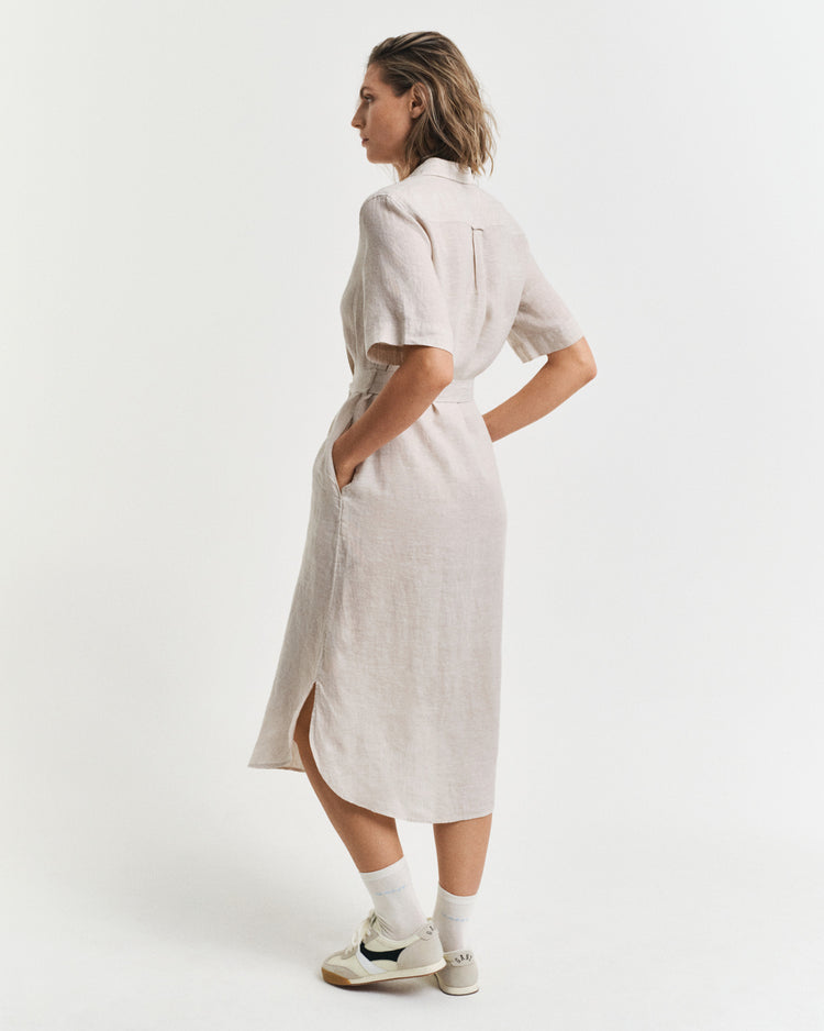 Sukienka damska z kołnierzykiem w szpic z krótkim rękawem regular fit