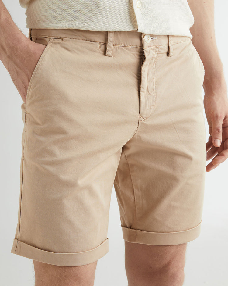 Wypłowiałe szorty regular fit