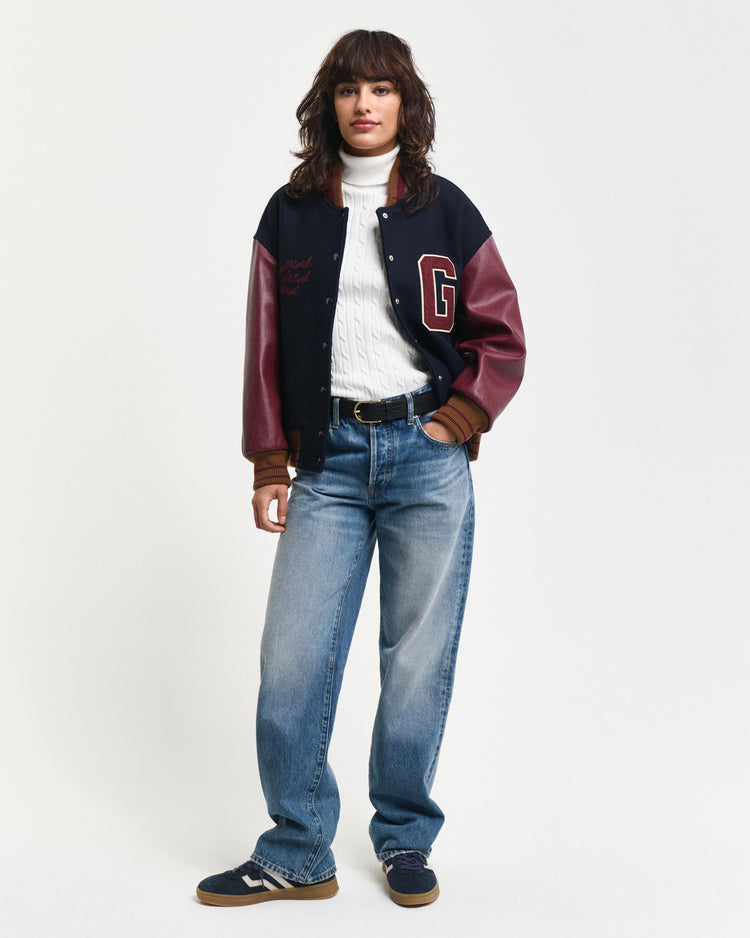 Sweter z elastycznej bawełny o splocie warkoczowym z golfem