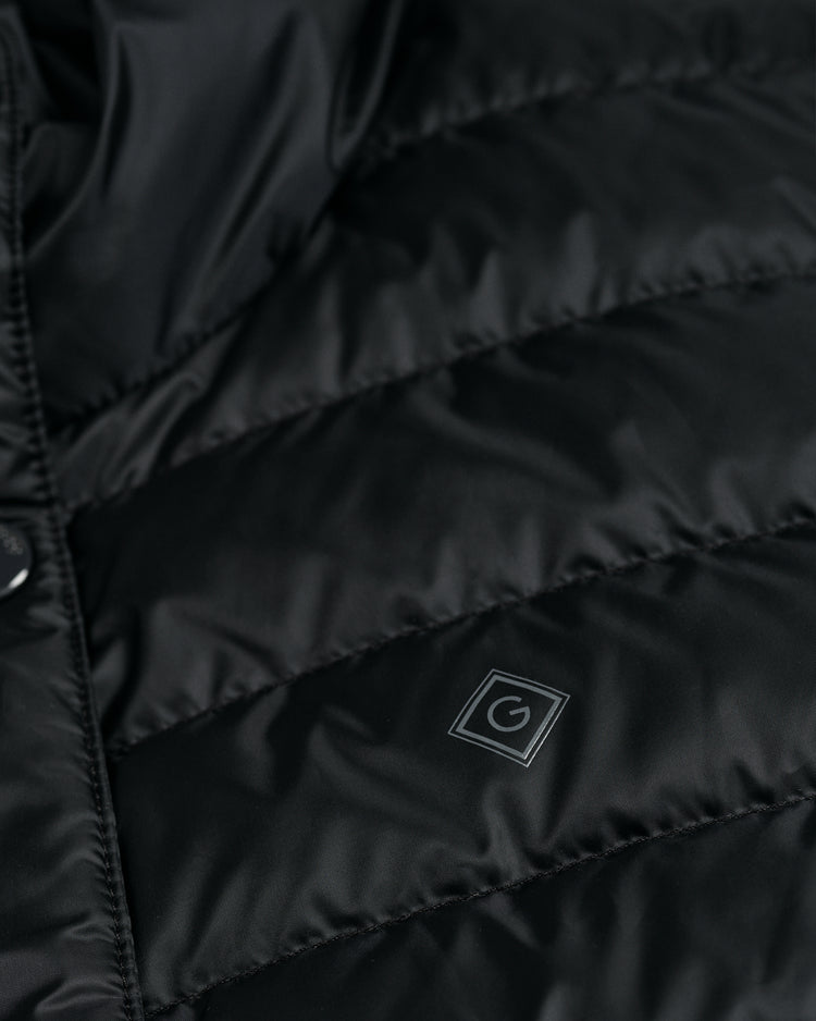 Bezrękawnik damski z zamkiem slim fit czarny