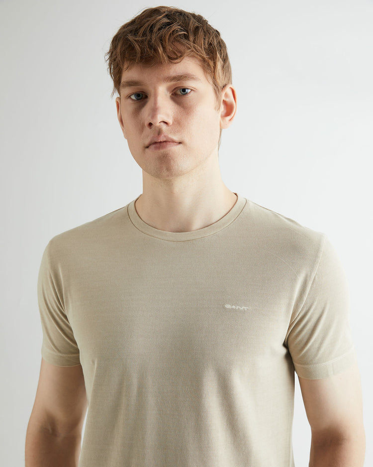 Bawełniany t-shirt męski okrągły kołnierzyk slim fit beżowy