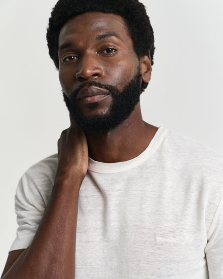 T-shirt męski okrągły kołnierzyk regular fit kremowy