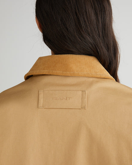 Kurtka damska z klasycznym kołnierzem z długim rękawem relaxed fit