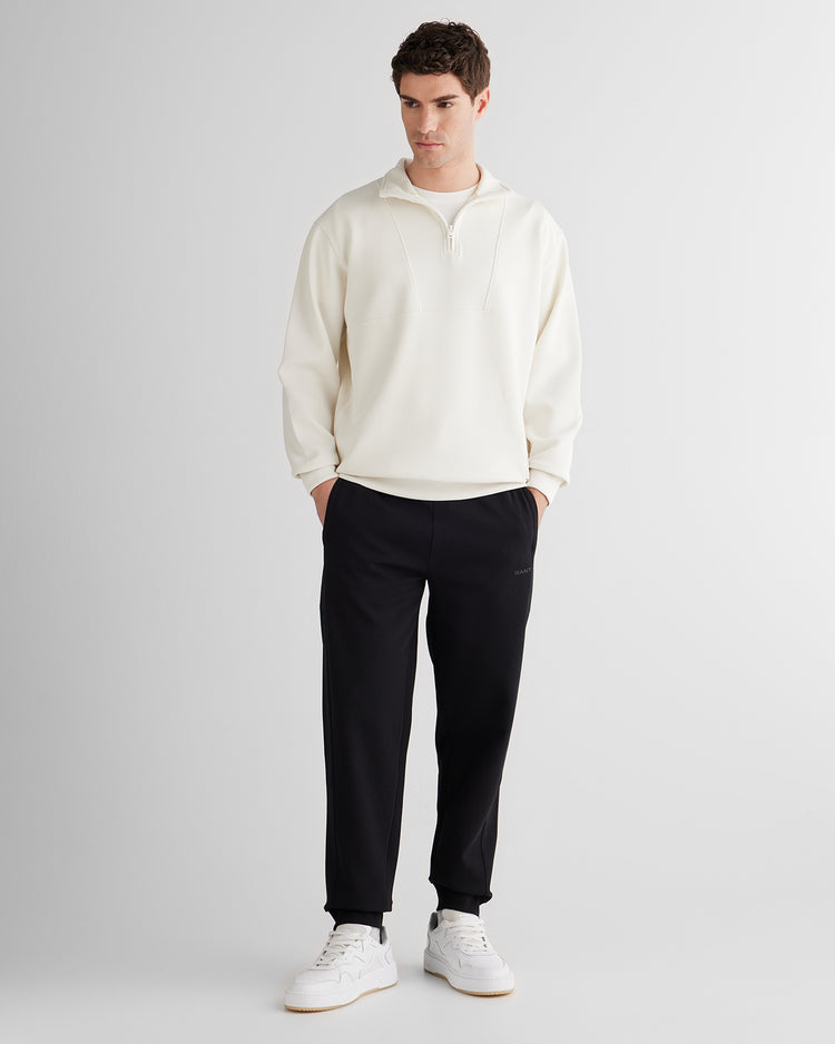 Męskie spodnie dresowe regular fit