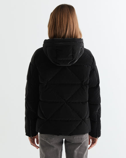 Kurtka damska z kapturem regular fit czarna