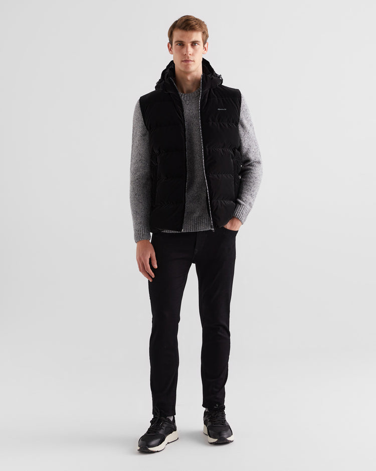 Bezrękawniki męskie z kapturem z nadrukiem regular fit czarne