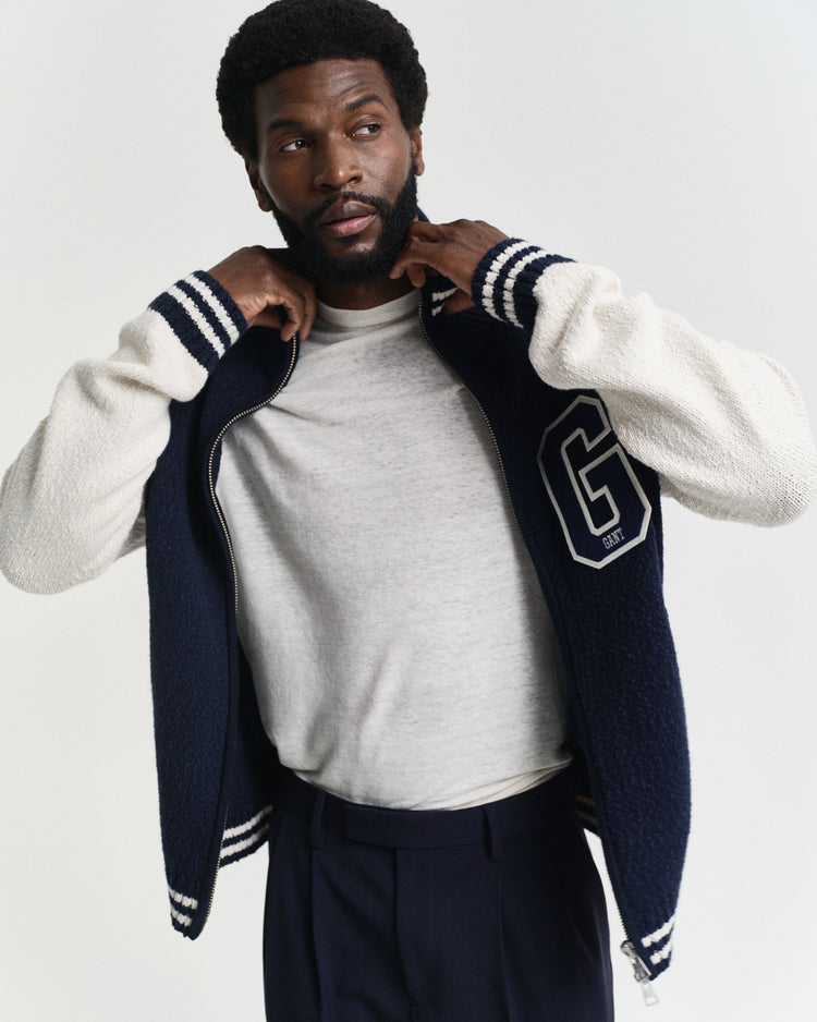 T-shirt męski okrągły kołnierzyk regular fit kremowy