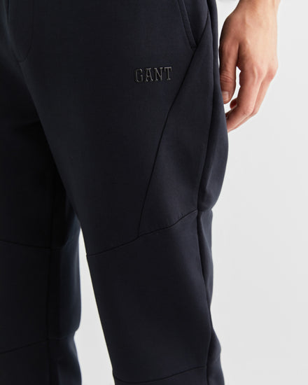 Spodnie dresowe męskie regular fit czarne