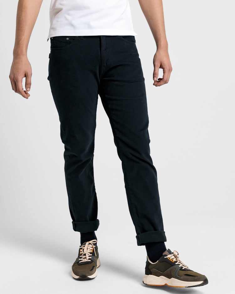 Jeansy męskie z miękkiego diagonalu slim z 5 kieszeniami