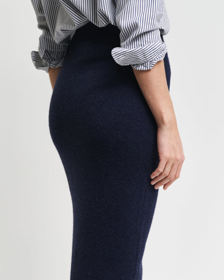 Spódnica damska slim fit granatowa