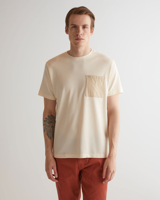 T-shirt z kieszenią z dekoltem C