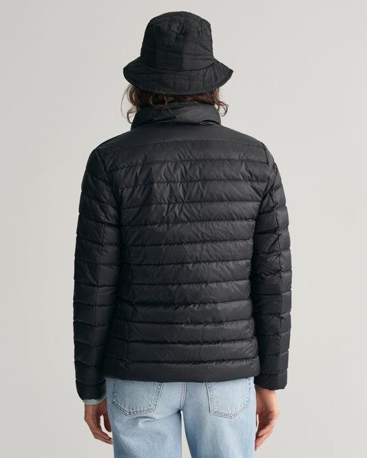 Kurtka damska ze stójką z długim rękawem regular fit czarna