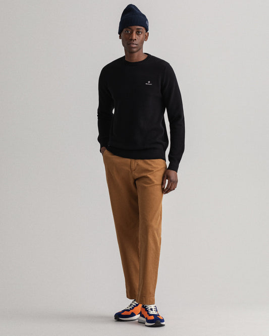 Bawełniany sweter męski z okrągłym kołnierzykiem i długim rękawem regular fit