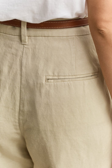 Szorty damskie relaxed fit beżowe