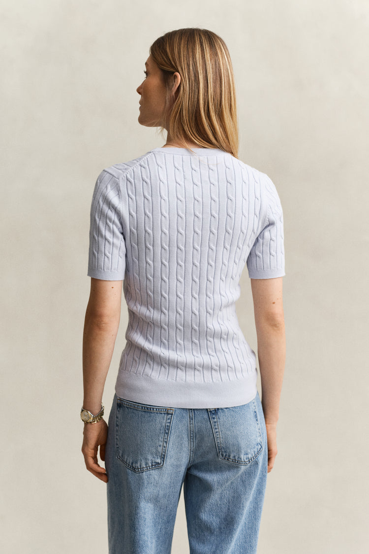 Sweter damski z okrągłym dekoltem i krótkim rękawem slim fit