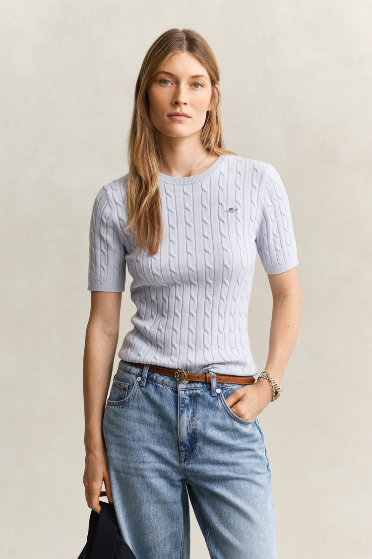 Sweter damski z okrągłym dekoltem i krótkim rękawem slim fit