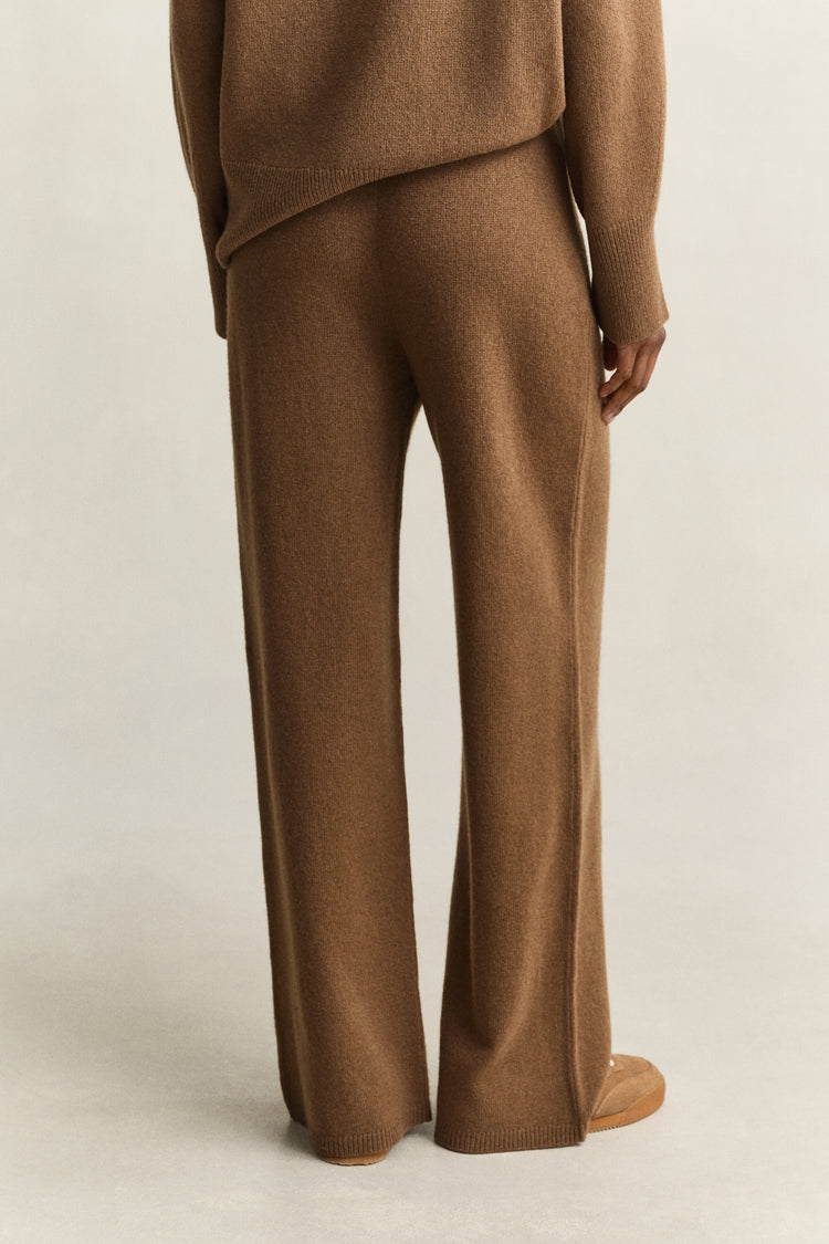 Spodnie damskie straight fit khaki