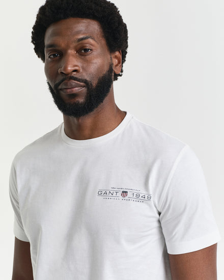 T-shirt męski z nadrukiem i okrągłym kołnierzykiem regular fit kremowy