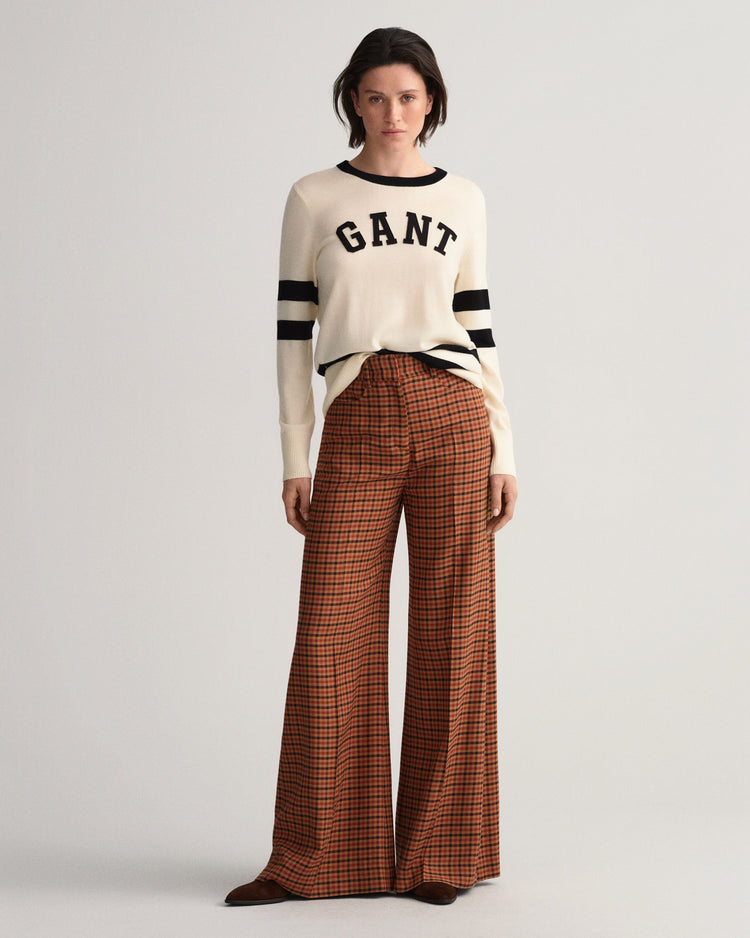 Sweter damski z nadrukiem i okrągłym kołnierzykiem regular fit