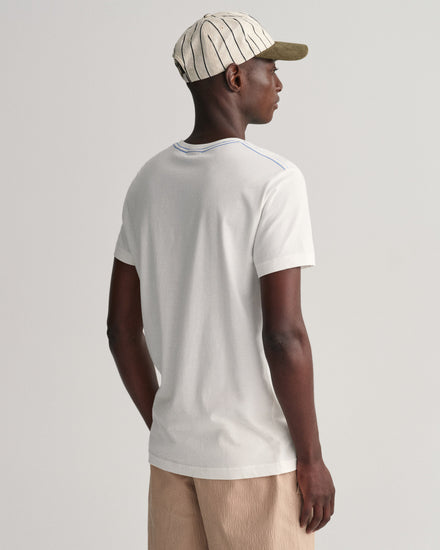 Bawełniany t-shirt męski z okrągłym kołnierzykiem regular fit beżowy