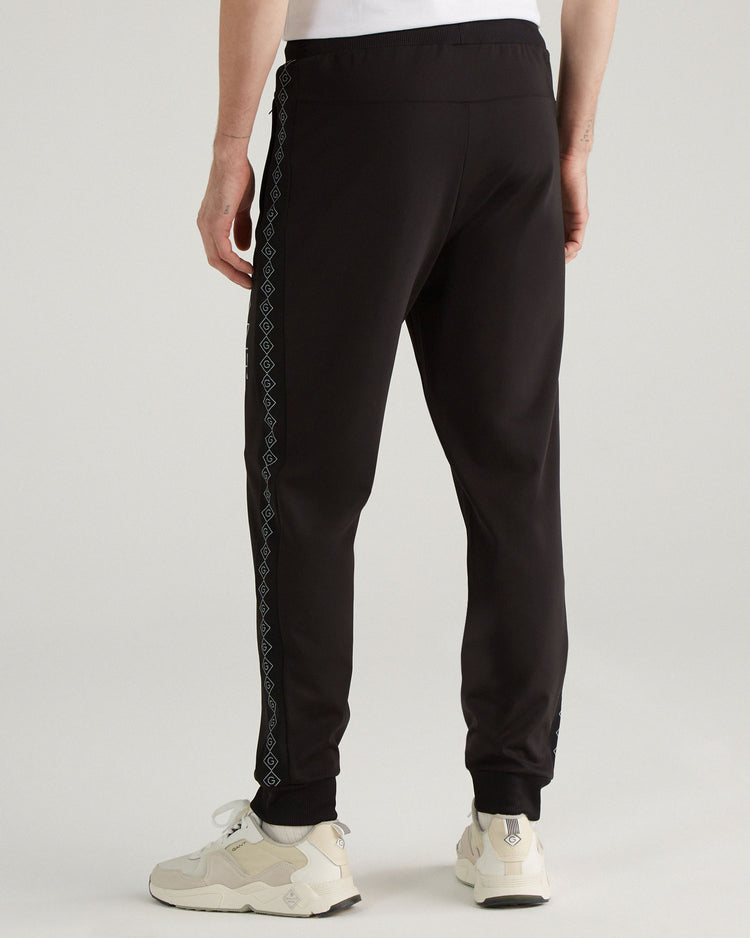 Męskie czarne spodnie dresowe regular fit