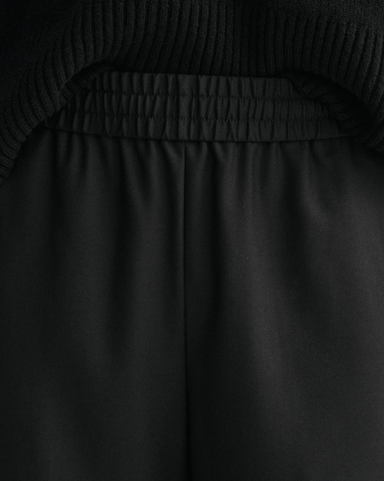 Spodnie damskie relaxed fit czarne