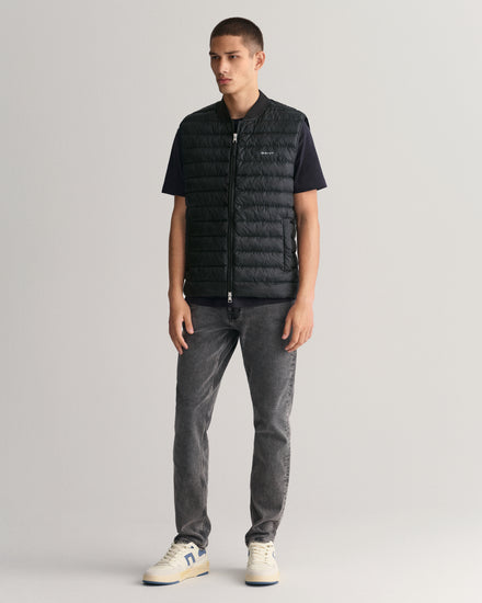 Bezrękawniki męskie ze stójką regular fit czarne