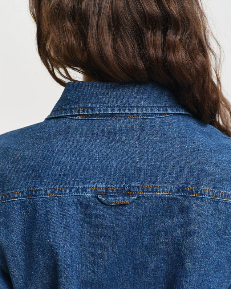 Bawełniana sukienka damska z długim rękawem i klasycznym kołnierzem regular fit