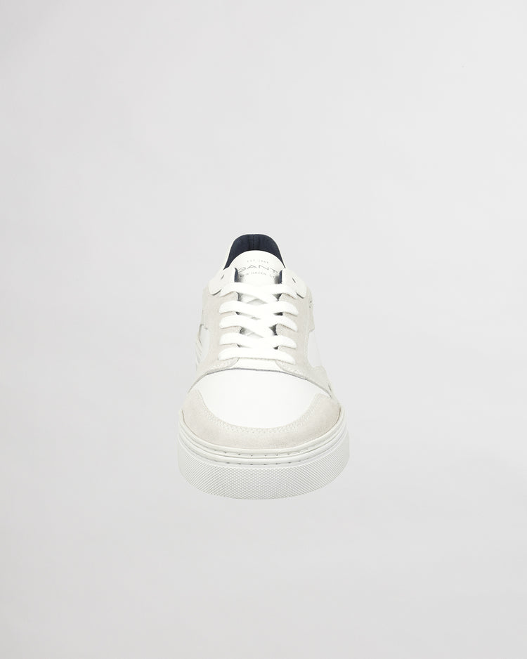 Białe zamszowe męskie sneakersy