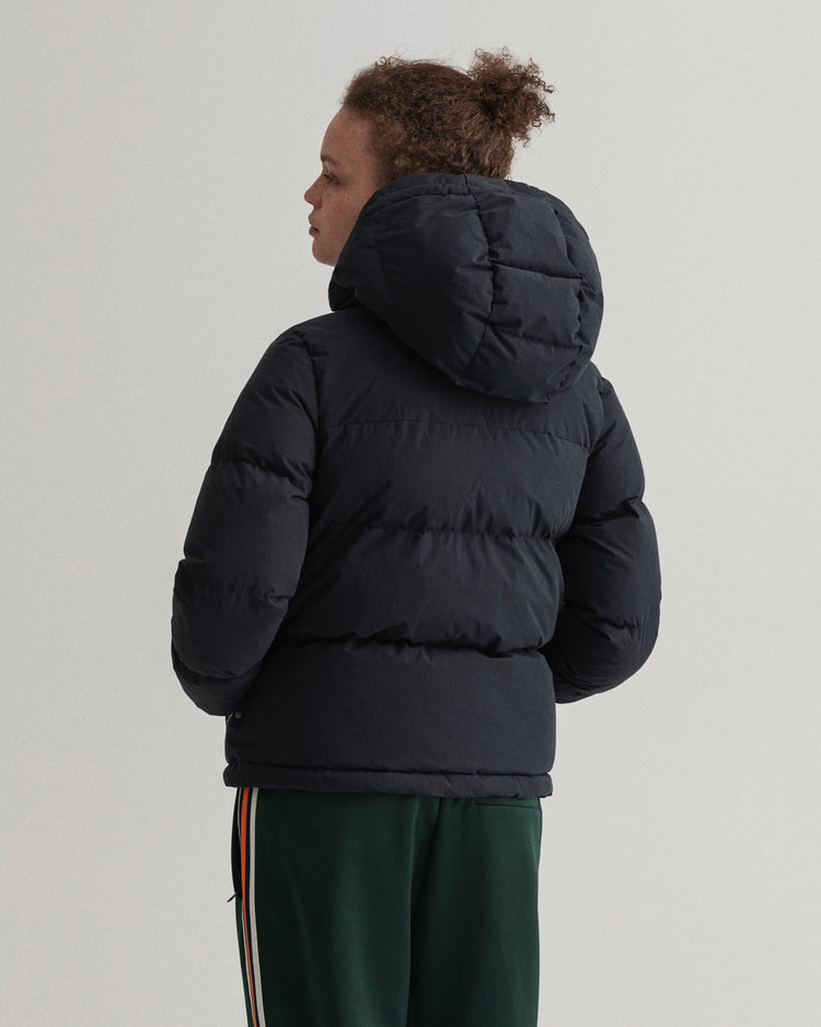 Kurtka damska z nadrukiem zapinana na guziki straight fit czarna