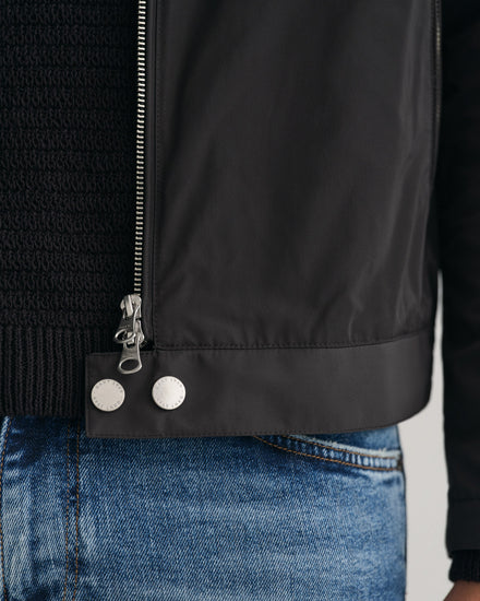 Kurtka męska z zamkiem z długim rękawem regular fit czarna