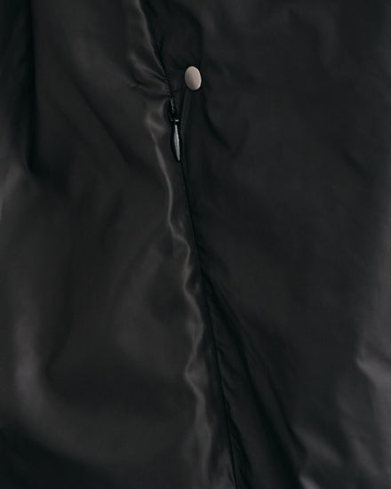 Kurtka damska ze stójką z długim rękawem relaxed fit czarna