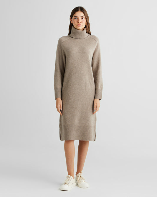 Sukienka damska z długim rękawem ze stójką relaxed fit