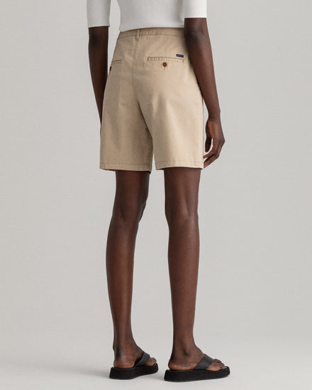 Szorty damskie o wąskim kroju