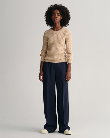 Sweter z elastycznej bawełny o splocie warkoczowym z okrągłym dekoltem